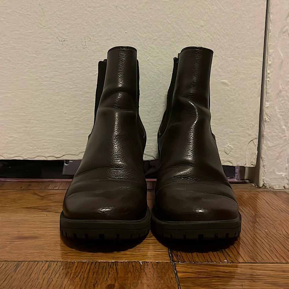Chelsea Boot